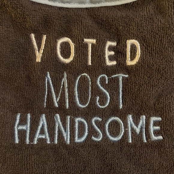 ⭐️4/$20⭐️ NWOT Luvable Friends 3 pack Bibs & 2 Burp Cloths - Picture 4 of 6